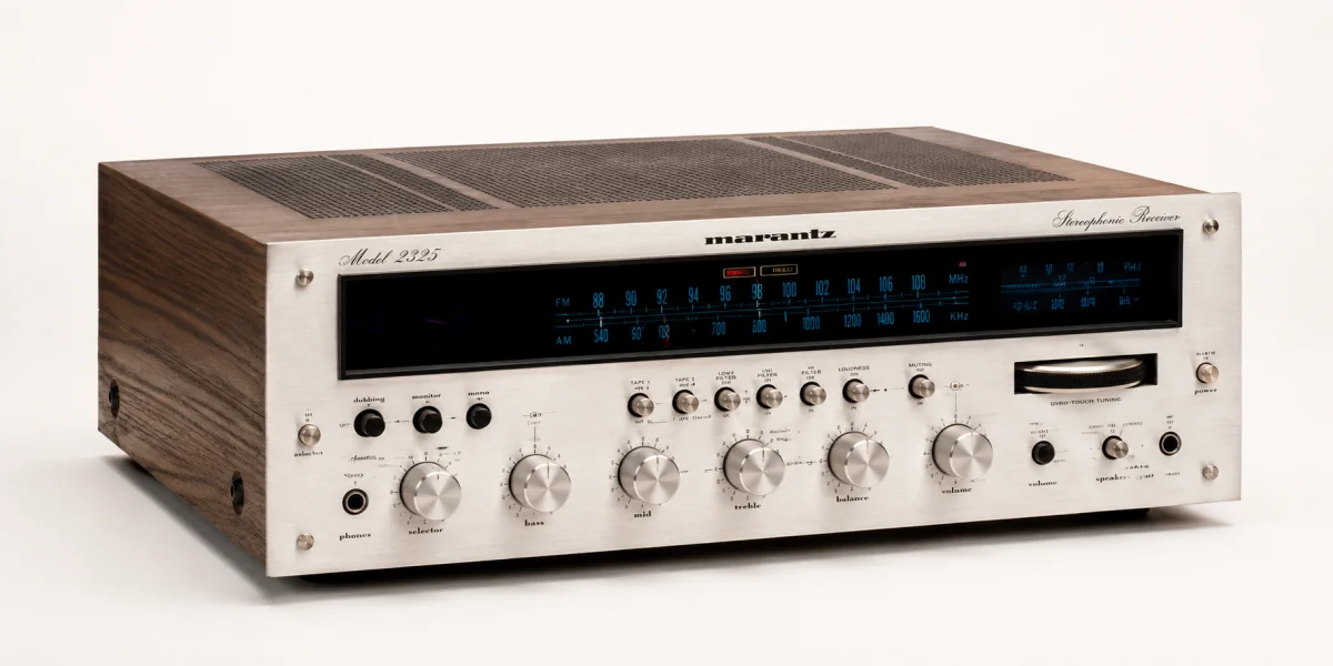 Ресивер Marantz 2270 в серебристом корпусе