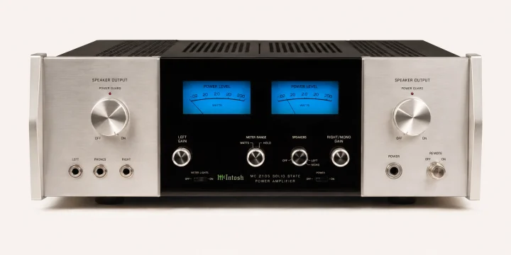 Усилитель McIntosh MA6800 с синими индикаторами